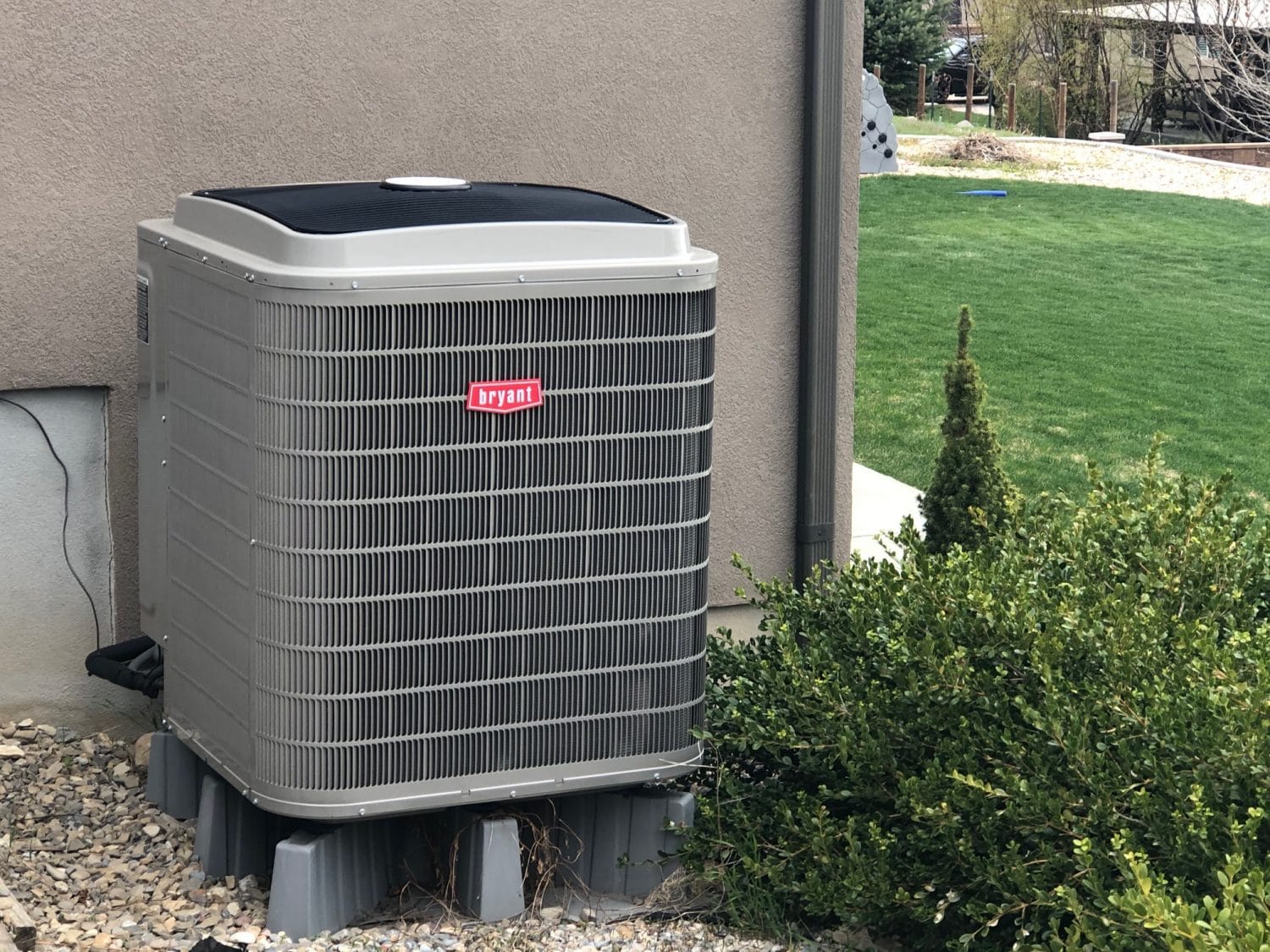 5 Signs That You Need to Replace your AC - Western Heating and Air