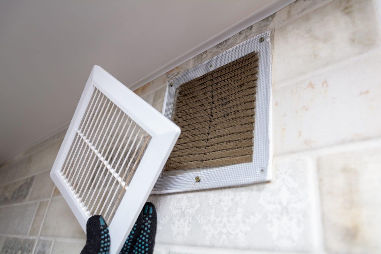 Improve Indoor Air Quality: How to Clean Your AC Unit During Summer - Western Heating and Air
